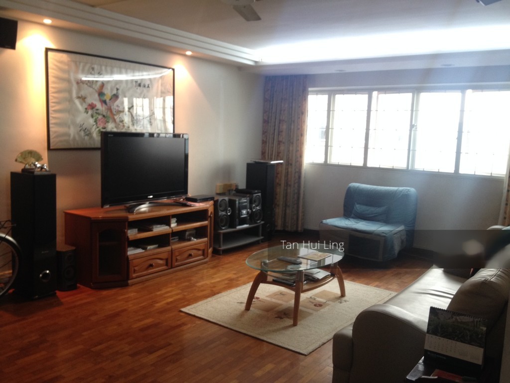 Blk 220 Jurong East Street 21 (Jurong East), HDB 5 Rooms #122985442